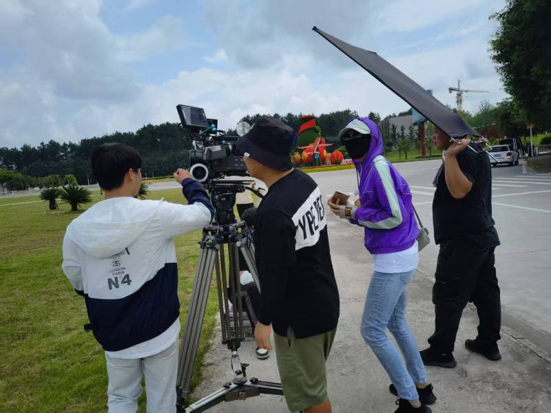 场景赋能，龙山区TVC拍摄打造品牌沉浸式体验