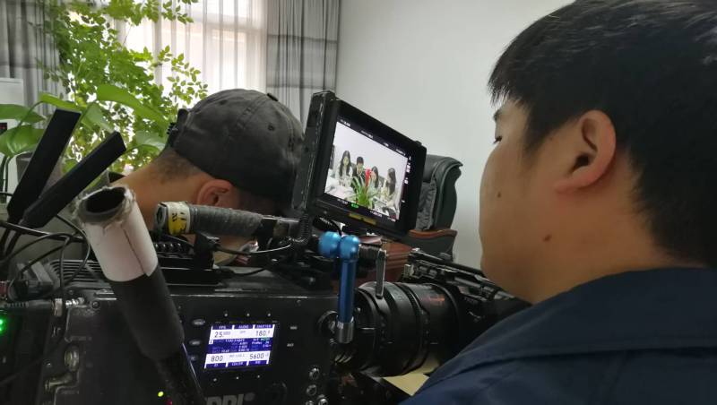 剧本杀式体验：龙山区广告片拍摄公司构建沉浸式消费决策路径
